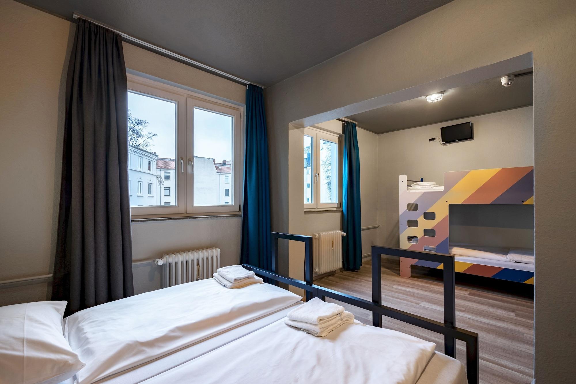 HOTEL A&O HAMBURG REEPERBAHN HAMBURG (Deutschland) - von € 31 | HOTEL-MIX